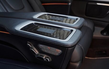 Mercedes-Benz V-Класс, 2017 год, 5 690 000 рублей, 20 фотография