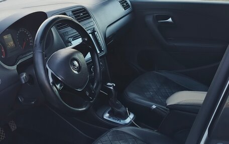 Volkswagen Polo VI (EU Market), 2018 год, 685 000 рублей, 13 фотография