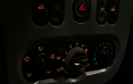 Renault Sandero I, 2011 год, 530 000 рублей, 10 фотография