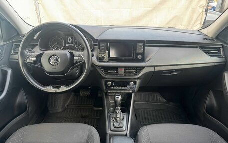 Skoda Rapid II, 2021 год, 1 790 000 рублей, 9 фотография