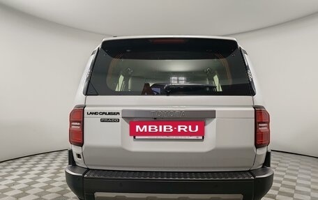 Toyota Land Cruiser Prado, 2025 год, 11 100 000 рублей, 6 фотография