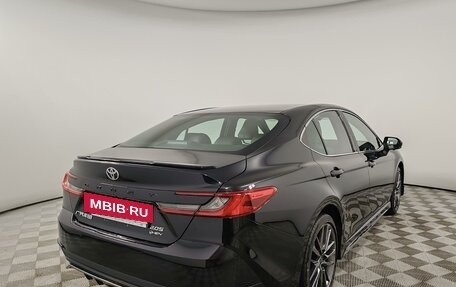 Toyota Camry, 2025 год, 5 550 000 рублей, 5 фотография