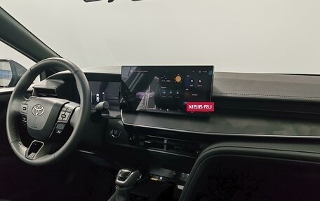 Toyota Camry, 2025 год, 4 990 000 рублей, 11 фотография