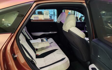 Lexus RX IV рестайлинг, 2025 год, 15 000 000 рублей, 18 фотография