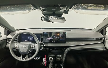 Toyota Camry, 2025 год, 4 990 000 рублей, 2 фотография