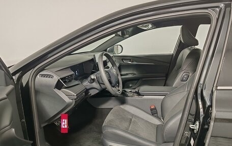 Toyota Camry, 2025 год, 4 990 000 рублей, 3 фотография