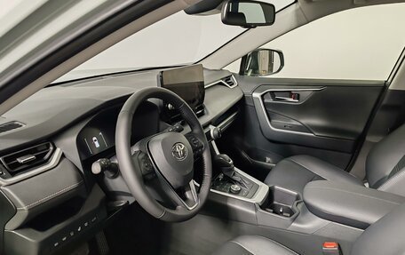 Toyota RAV4, 2025 год, 6 190 000 рублей, 13 фотография