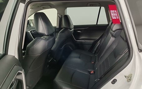 Toyota RAV4, 2025 год, 6 190 000 рублей, 12 фотография