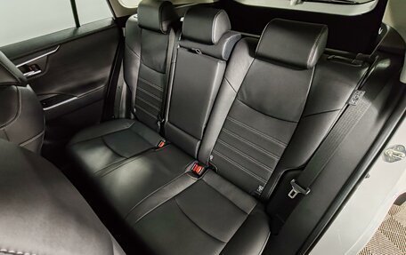 Toyota RAV4, 2025 год, 6 190 000 рублей, 22 фотография