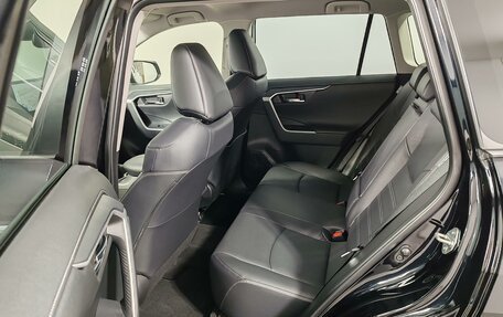 Toyota RAV4, 2025 год, 6 190 000 рублей, 12 фотография