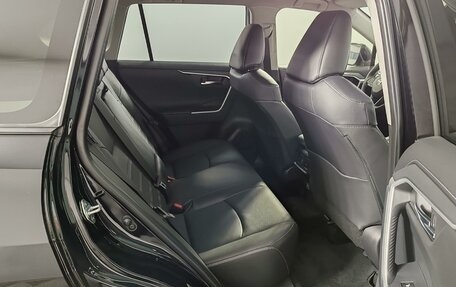 Toyota RAV4, 2025 год, 6 190 000 рублей, 19 фотография