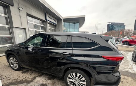 Toyota Highlander, 2025 год, 5 900 000 рублей, 8 фотография