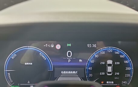 Toyota Camry, 2025 год, 5 550 000 рублей, 13 фотография