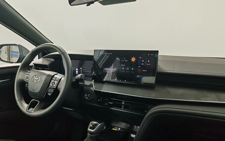 Toyota Camry, 2025 год, 4 990 000 рублей, 11 фотография