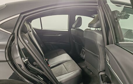 Toyota Camry, 2025 год, 4 990 000 рублей, 19 фотография