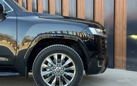 Toyota Land Cruiser, 2024 год, 10 900 000 рублей, 7 фотография