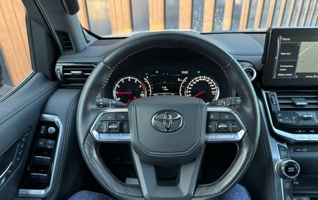 Toyota Land Cruiser, 2024 год, 10 900 000 рублей, 10 фотография