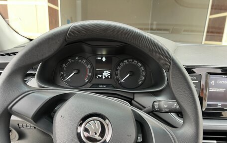 Skoda Rapid II, 2021 год, 850 000 рублей, 13 фотография