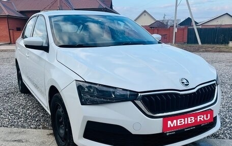 Skoda Rapid II, 2021 год, 850 000 рублей, 4 фотография