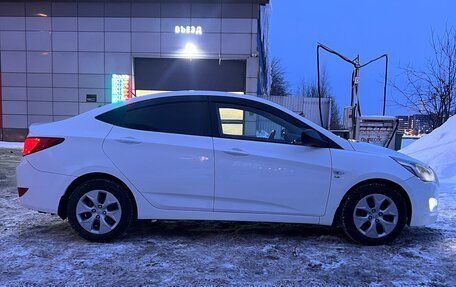 Hyundai Solaris II рестайлинг, 2016 год, 880 000 рублей, 10 фотография