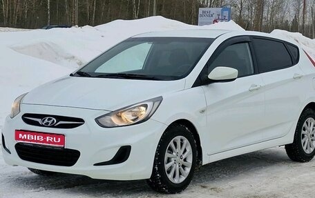 Hyundai Solaris II рестайлинг, 2014 год, 845 000 рублей, 1 фотография