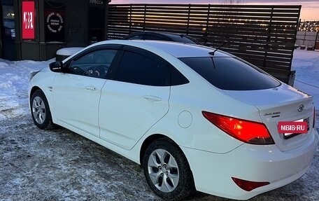 Hyundai Solaris II рестайлинг, 2016 год, 880 000 рублей, 8 фотография