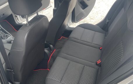 Volkswagen Golf VI, 2011 год, 810 000 рублей, 8 фотография