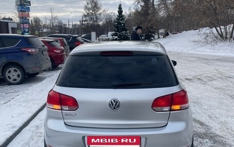 Volkswagen Golf VI, 2011 год, 810 000 рублей, 2 фотография