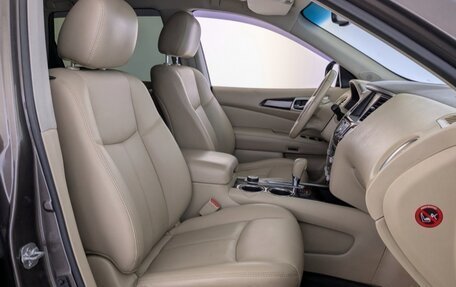 Nissan Pathfinder, 2015 год, 2 150 000 рублей, 17 фотография