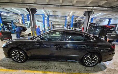 Hyundai Sonata VIII, 2020 год, 2 650 000 рублей, 4 фотография