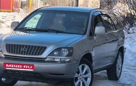 Lexus RX IV рестайлинг, 2000 год, 870 000 рублей, 20 фотография
