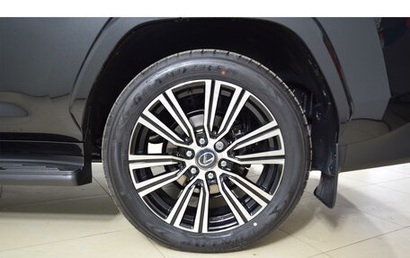 Lexus LX, 2024 год, 21 150 000 рублей, 20 фотография