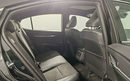 Toyota Camry, 2025 год, 4 990 000 рублей, 19 фотография