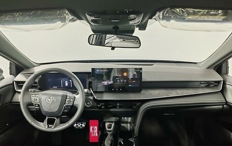 Toyota Camry, 2025 год, 4 990 000 рублей, 14 фотография