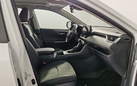 Toyota RAV4, 2025 год, 4 950 000 рублей, 19 фотография