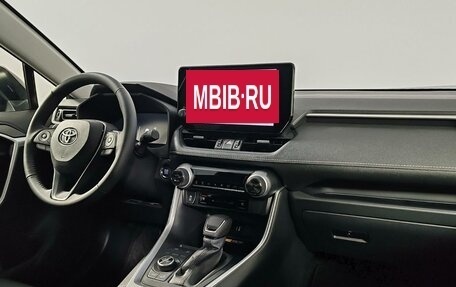 Toyota RAV4, 2025 год, 6 190 000 рублей, 10 фотография