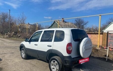 Chevrolet Niva I рестайлинг, 2019 год, 825 000 рублей, 6 фотография