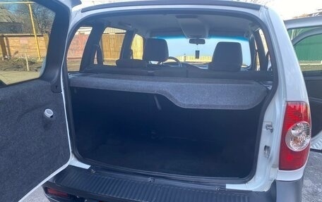 Chevrolet Niva I рестайлинг, 2019 год, 825 000 рублей, 15 фотография