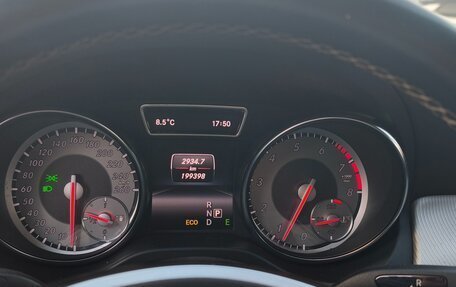 Mercedes-Benz CLA, 2013 год, 16 фотография