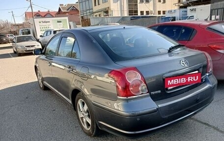 Toyota Avensis III рестайлинг, 2003 год, 460 000 рублей, 2 фотография