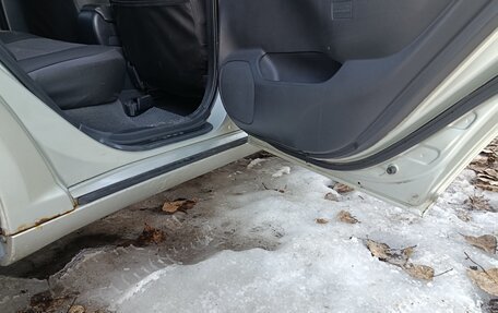 Toyota Avensis III рестайлинг, 2003 год, 580 000 рублей, 12 фотография