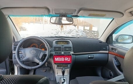 Toyota Avensis III рестайлинг, 2003 год, 580 000 рублей, 7 фотография