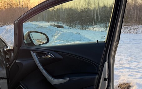 Opel Astra J, 2012 год, 800 000 рублей, 38 фотография