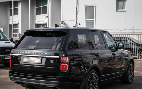 Land Rover Range Rover IV рестайлинг, 2018 год, 5 999 000 рублей, 5 фотография