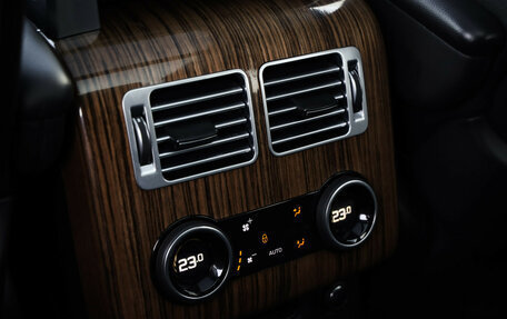 Land Rover Range Rover IV рестайлинг, 2018 год, 5 999 000 рублей, 24 фотография