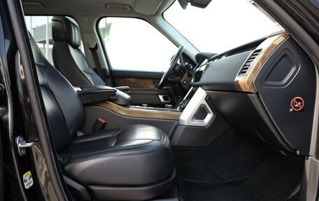 Land Rover Range Rover IV рестайлинг, 2018 год, 5 999 000 рублей, 29 фотография