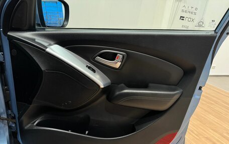 Hyundai ix35 I рестайлинг, 2011 год, 1 120 000 рублей, 25 фотография