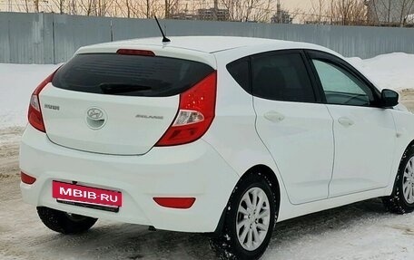 Hyundai Solaris II рестайлинг, 2014 год, 845 000 рублей, 2 фотография