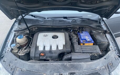 Volkswagen Passat B6, 2007 год, 750 000 рублей, 8 фотография