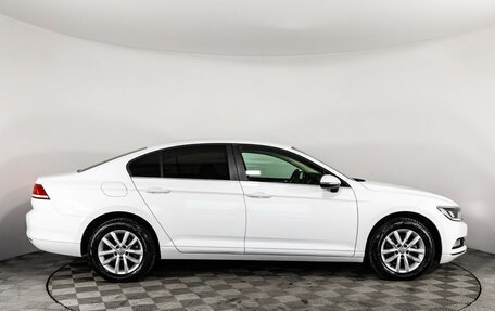 Volkswagen Passat B8 рестайлинг, 2016 год, 1 849 000 рублей, 6 фотография